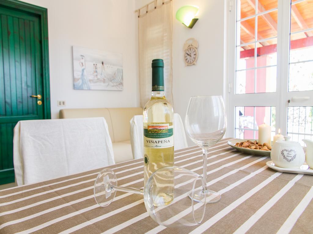 Gelso Bianco Apartments Campofelice Di Roccella Dış mekan fotoğraf