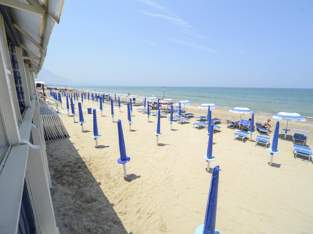 Gelso Bianco Apartments Campofelice Di Roccella Dış mekan fotoğraf