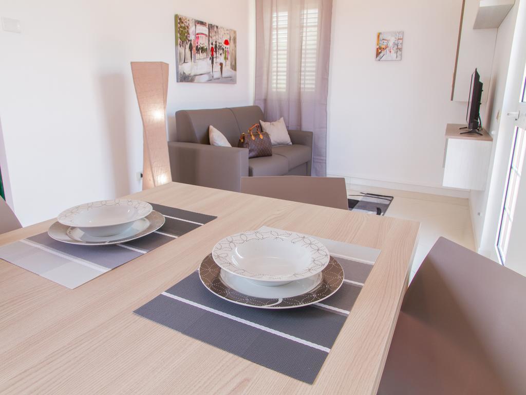 Gelso Bianco Apartments Campofelice Di Roccella Dış mekan fotoğraf